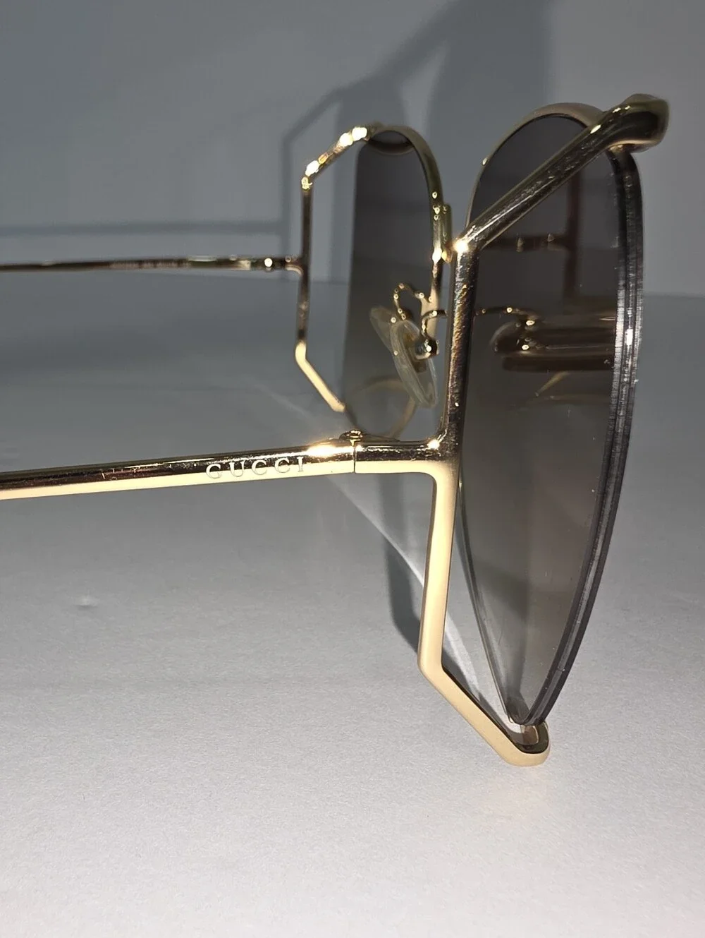 Gucci Authentic Metal Oversized Round Sunglasses GG0252S Gold Brown
